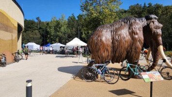 Három hétre kerékpáros paradicsommá változik a Bükk: új eseménysorozat indul a miskolci Szeleta Parkból