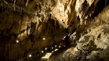 Szent István-barlang, lillafüredi barlang, barlangtúra, gyógybarlang, barlangok hónapja